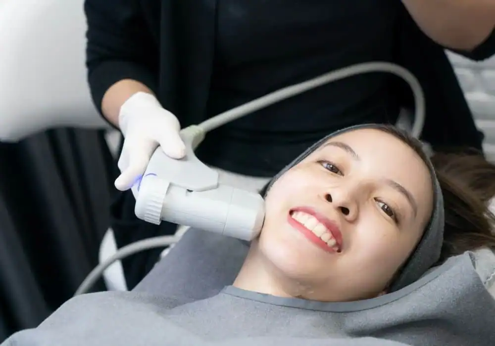 HIFU treatment Royal Tunbridge Wells in progress